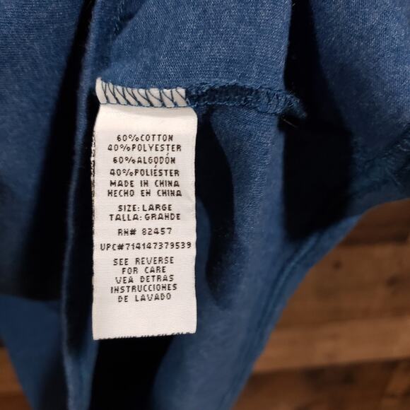 Briefly Stated Christmas Vacation NWOT let's get ready to stumble t-shirt sz Lg - Picture 4 of 7